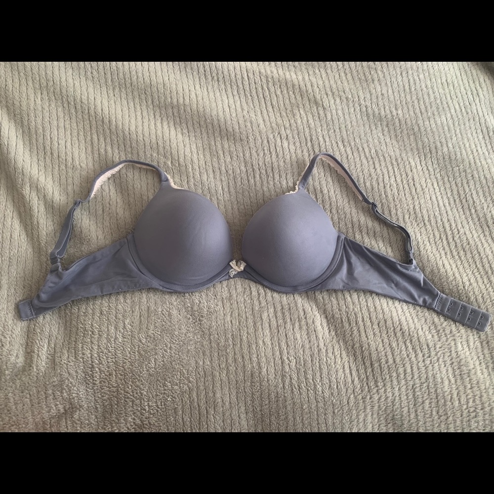 Body by Victoria Push Up Bra - soft!